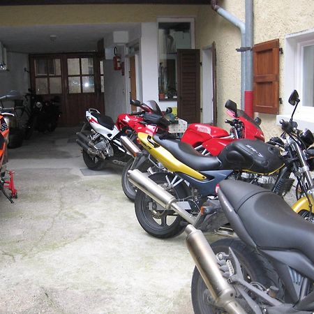 Albergo Alla Costa Bezzecca Bagian luar foto